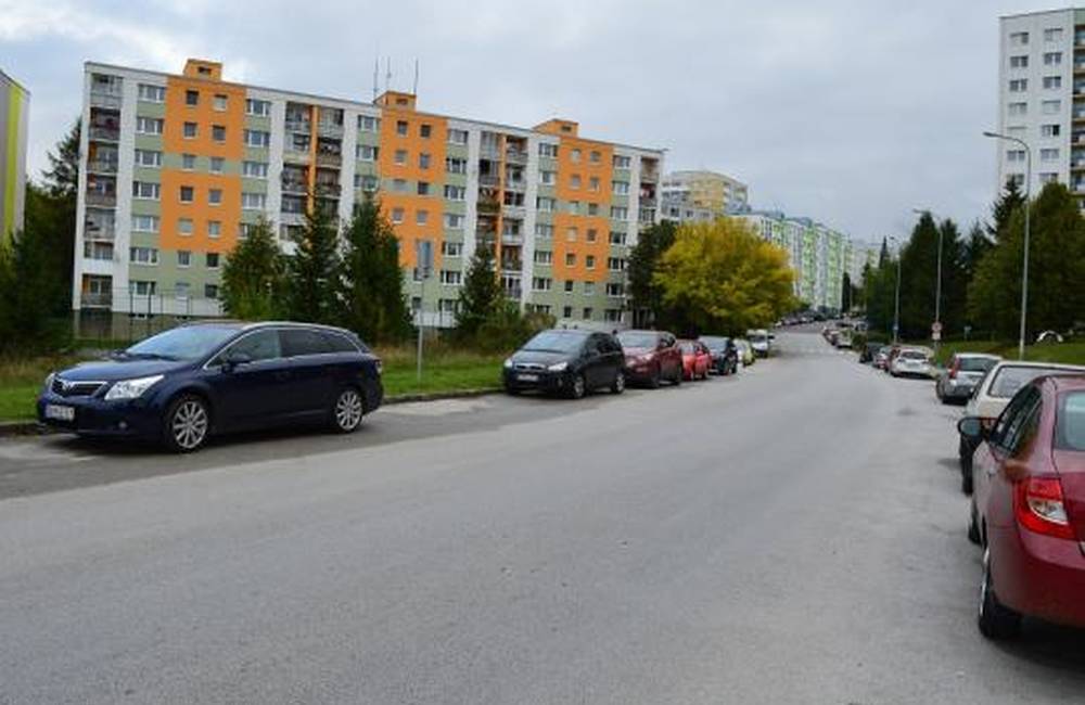 Foto: Zmena organizácie dopravy priniesla niekoľko nových parkovacích miest