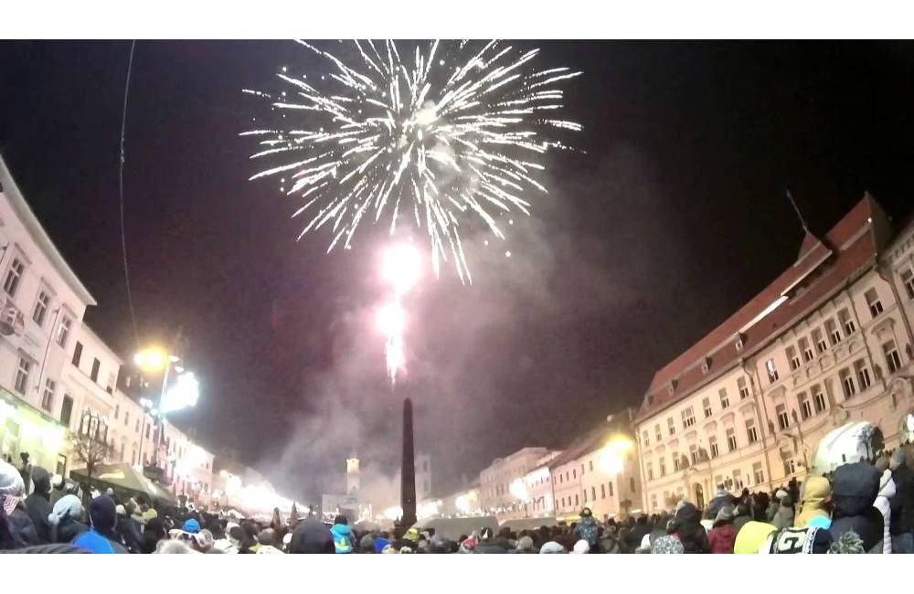 Foto: Vianoce Banská Bystrica - silvestrovský program s ohňostrojom je späť! O zábavu sa postará Metalinda