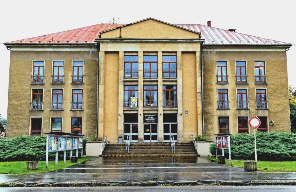 Foto: Vstupné na film je lacnejšie, Kino Mostár v Brezne sa rozhodlo znížiť ceny