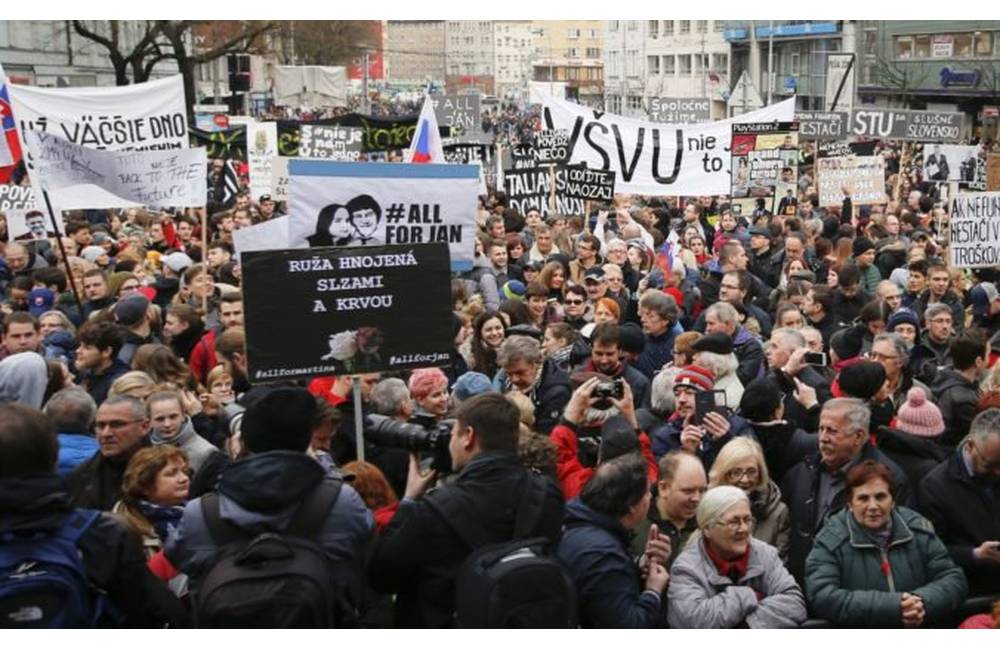Zhromaždenia Za slušné Slovensko budú pokračovať, protesty sa budú konať vo štvrtok 5. apríla
