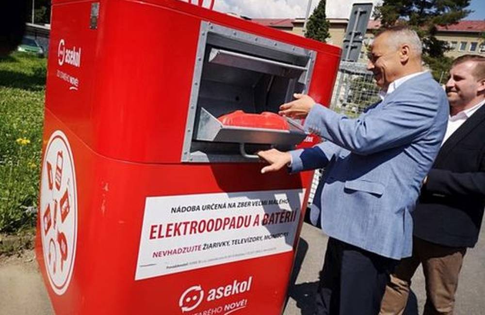 V Banskej Bystrici umiestnili 20 kontajnerov na elektroodpad