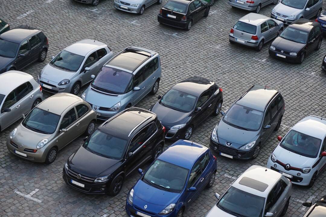 AAA Auto dostalo pokutu 16 miliónov eur za zavádzanie kupujúcich od poľského protimonopolného úradu