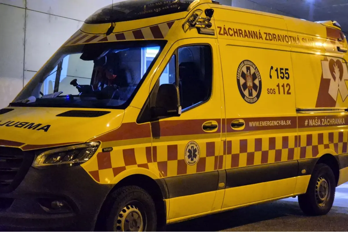 Foto: Študentka v Štiavnici darovala krv, pri ceste na internát neskôr odpadla, jej mama ďakuje okoloidúcim za jej záchranu