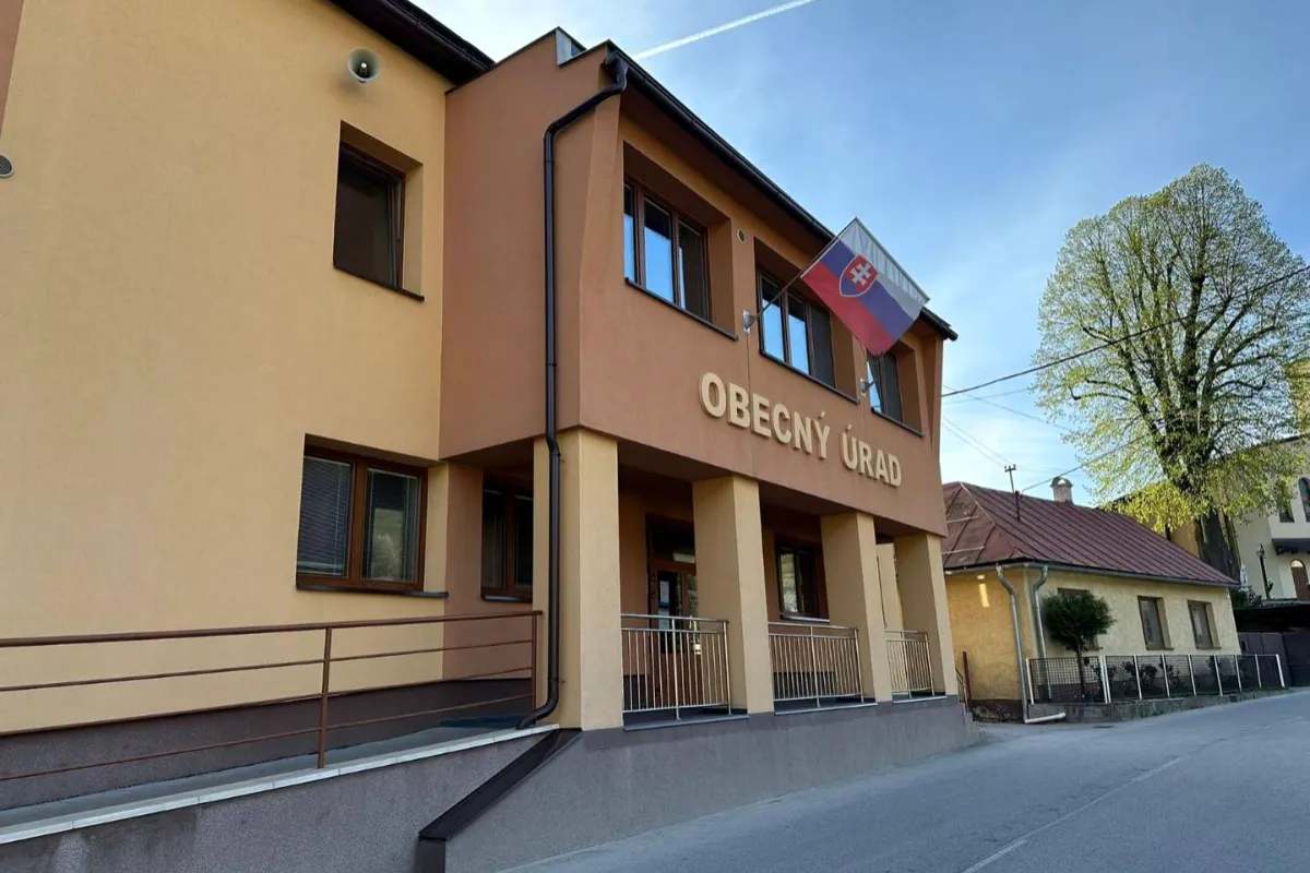 Protikorupčná jednotka zasahovala na strednom Slovensku, škoda by mala presahovať milión eur