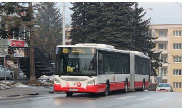 V Banskej Bystrici testujú duobusy, ktoré by mohli fungovať už čoskoro, cestujúcim uľahčia prepravu