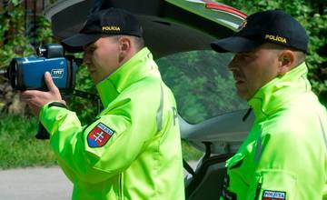 V týchto okresoch sa oplatí spomaliť, polícia bude od zajtra hliadkovať na viacerých úsekoch