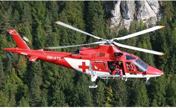 Horolezec spadol z výšky 30 metrov, vo vážnom stave ho do nemocnice prevážal vrtuľník