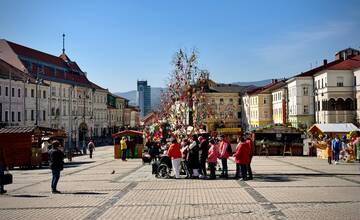 VIDEO: Jar zavítala aj do Banskej Bystrice. Ako si ju užívajú domáci? Pozrite sa na naše krajské mesto zhora