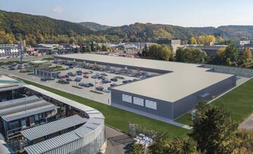 V Banskej Bystrici vyrastie nové nákupné centrum. Miestni obyvatelia majú obavy, či je vôbec potrebné