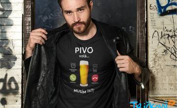 Hľadáte dokonalý darček pre známych? Prečo ich neprekvapiť vtipným tričkom?