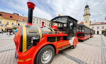 FOTO: Do ulíc v Banskej Bystrici sa vráti obľúbený turistický vláčik. Na akú novinku sa môžete tešiť?