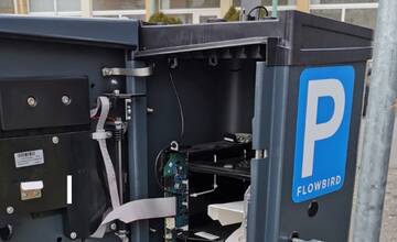 Mnohí Zvolenčania stále nedostali parkovaciu kartu. Od 1. mája platí nová regulácia, hrozí im pokuta?