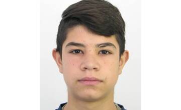 FOTO: Polícia hľadá Csabu z okresu Revúca. Mladík má štíhlu postavu a tmavé vlasy