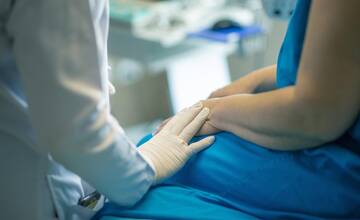 Práca na urgente v Rooseveltovej nemocnici bude rýchlejšia. Zdravotníkom pomáha röntgen s umelou inteligenciou