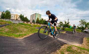 FOTO: V Krupine otvorili novú pumptrack arénu za 157-tisíc eur
