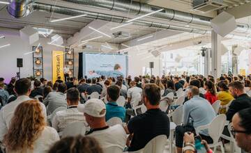 Konferencia Upterdam 2024: E-commerce bez hraníc