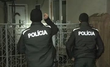 Dráma v obci pri Rimavskej Sobote. Žene prišli od priateľa desivé SMS-ky, že si chce ublížiť, našli ho v bezvedomí