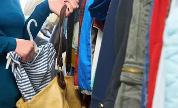 Značky Reserved, Sinsay a ďalšie hlásia nárast krádeží aj agresie v predajniach, situácia sa podľa nich zhoršuje
