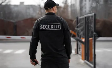 Lučenčanke sa pri nakupovaní stratil syn. Veľmi ju potešilo to, čo spravil SBS-kár