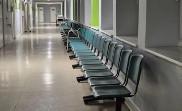 Žena z Brezna hľadá očného lekára, ktorý prijíma nových pacientov. S problémom sa obrátila na miestnych v Bystrici