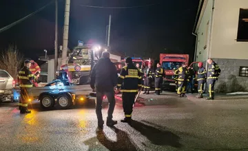 Okolie Bystrice bolo v strehu, hasiči aj dobrovoľníci pátrali po dvoch deťoch stratených v horách