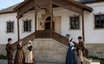 Štiavničania, pamätáte si na túto jedinečnú krčmu v Antole? Matej oživil miesto, na ktoré sa dá už len spomínať