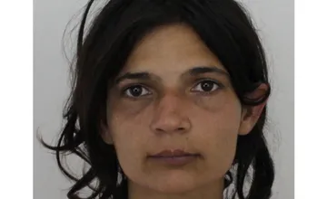 Polícia pátra po mladej žene z okresu Brezno, naposledy mala na sebe červenú mikinu