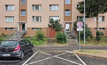 Zvýši sa v Žiari nad Hronom v roku 2026 nájomné za vyhradené parkovacie miesta? Mesto reaguje