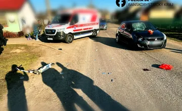 Slnečné poobedie vo Včelinciach narušila dramatická situácia, mladú kolobežkárku do nemocnice prevážal vrtuľník