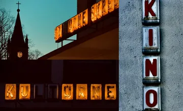 Staré nápisy v obci na Horehroní vyzerajú ako z filmu, u ľudí prebúdzajú nostalgické spomienky, ich osud je neistý