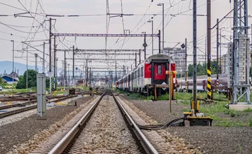 Na trati medzi Banskou Bystricou a Vlkanovou začína výluka, zmeny sa dotknú aj rýchlikov, dokedy to potrvá?