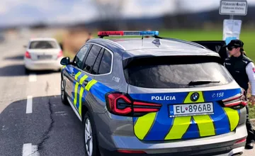 Lučeneckí policajti odhalili v priebehu 15 minút troch vodičov, ktorí porušili doslova všetko, čo mohli