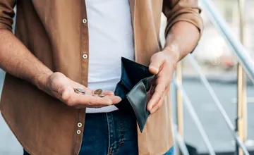 Pozor na podozrivý predaj produktov známej značky, obyvatelia Lučenca varujú pred podvodníkmi, bývajú neodbytní