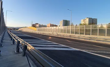 Vodič po nebezpečnej situácii na R2 hľadal svedkov. Od čelnej zrážky pri Ožďanoch chýbalo málo, neuveríte, kto sa ozval