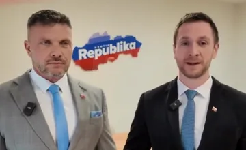VIDEO: Miroslav Suja z Republiky chce viesť Banskobystrický kraj, kandidatúru oznámil po boku Uhríka