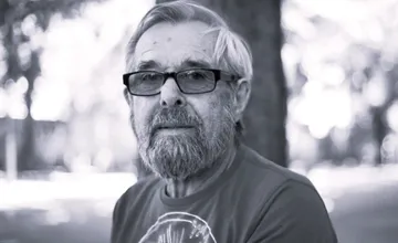 Zomrela horolezecká legenda Marián Šajnoha, rodák z Hnúšte bol člen prvej slovenskej expedície na Mount Everest