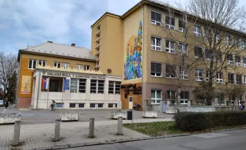 Na základnej škole vo Zvolene znižujú neospravedlnené hodiny a menia životy detí z vylúčených komunít 