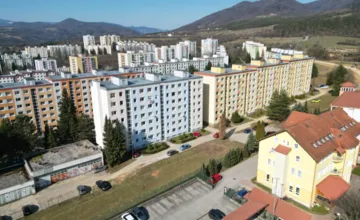 FOTO: V Banskej Bystrici pribudne 100 parkovacích miest, stavebné práce v Sásovej začnú čoskoro