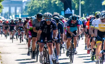 Cestu pri Rimavskej Sobote uzavrú cyklistické preteky, vodičov aj cestujúcich čakajú obmedzenia