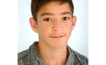 Začalo sa pátranie po nezvestnom chlapcovi z okresu Lučenec, naposledy mal na sebe sivú mikinu s kapucňou