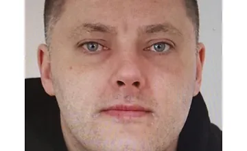 Polícia pátra po 37-ročnom Andrejovi z Banskej Bystrice, hľadaný je pre násilnú trestnú činnosť