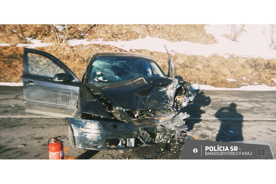 FOTO: Nehoda pri obci Telgárt, foto 3