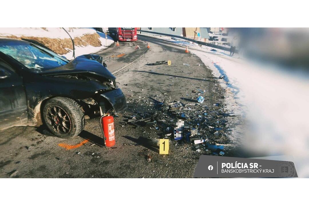 FOTO: Nehoda pri obci Telgárt, foto 4