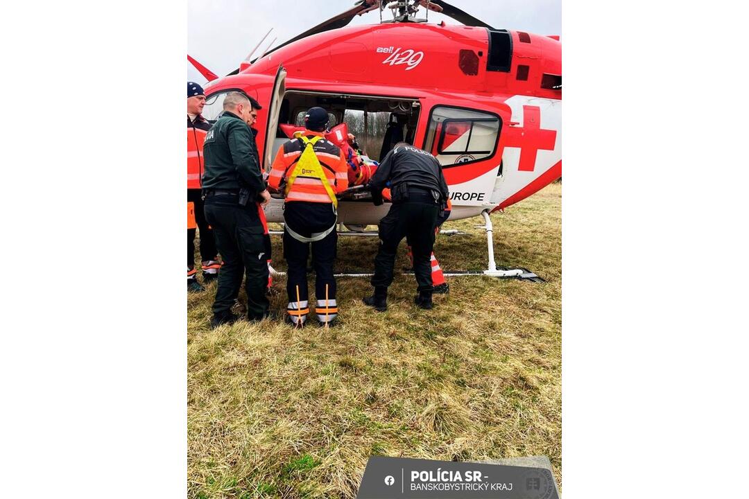 FOTO: Transport zraneného muža z Detvy, foto 3