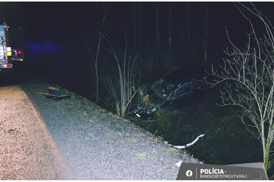 FOTO: Nehoda pri Kokave nad Rimavicou, foto 2