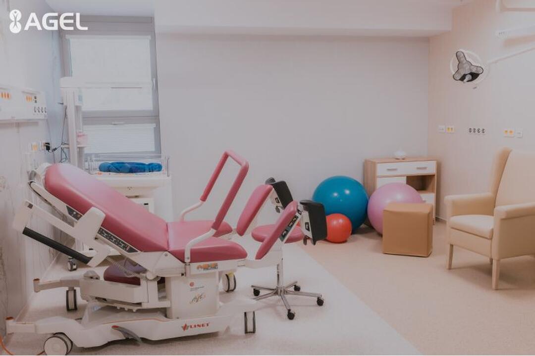 FOTO: Zvolenská nemocnica otvára pôrodnicu novej generácie, foto 3