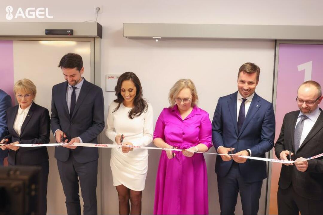 FOTO: Zvolenská nemocnica otvára pôrodnicu novej generácie, foto 6