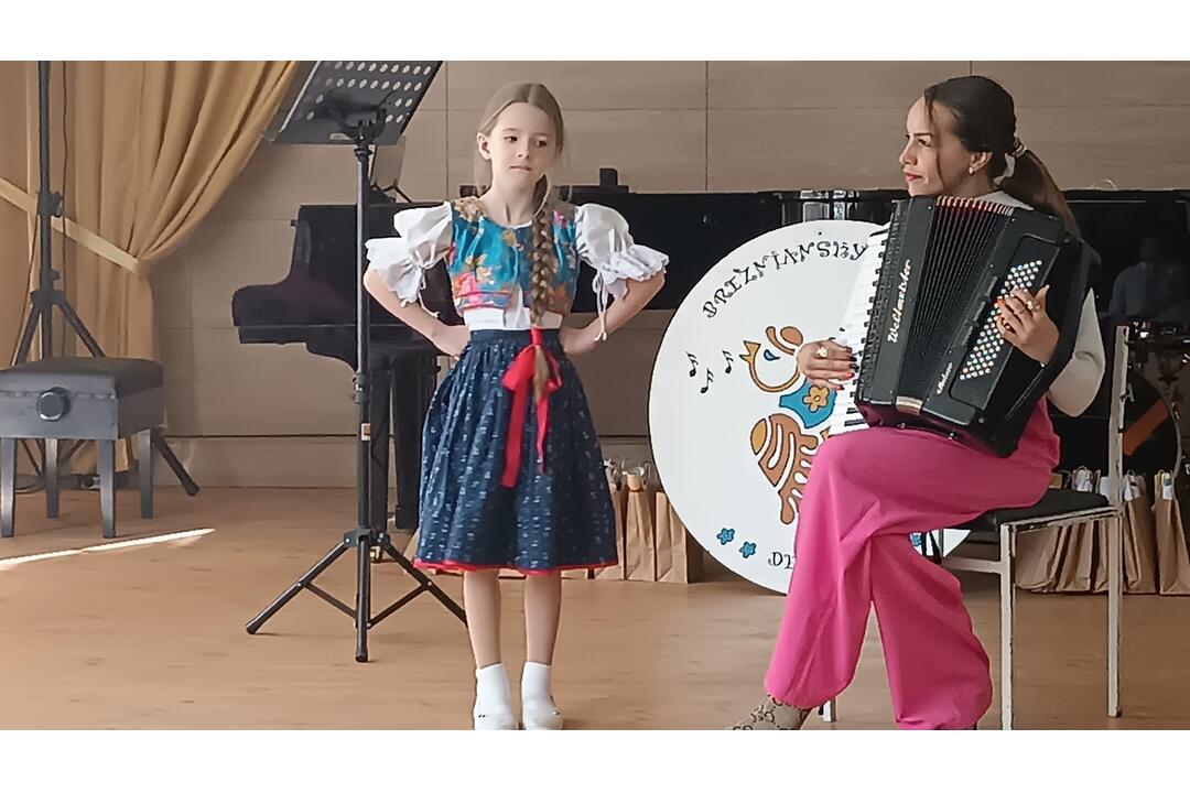 FOTO: Po štyroch rokoch sa opäť konal Brezniansky slávik, foto 10