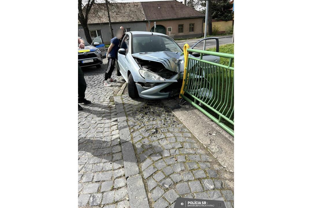 FOTO: Dopravná nehoda v Krupine, foto 3