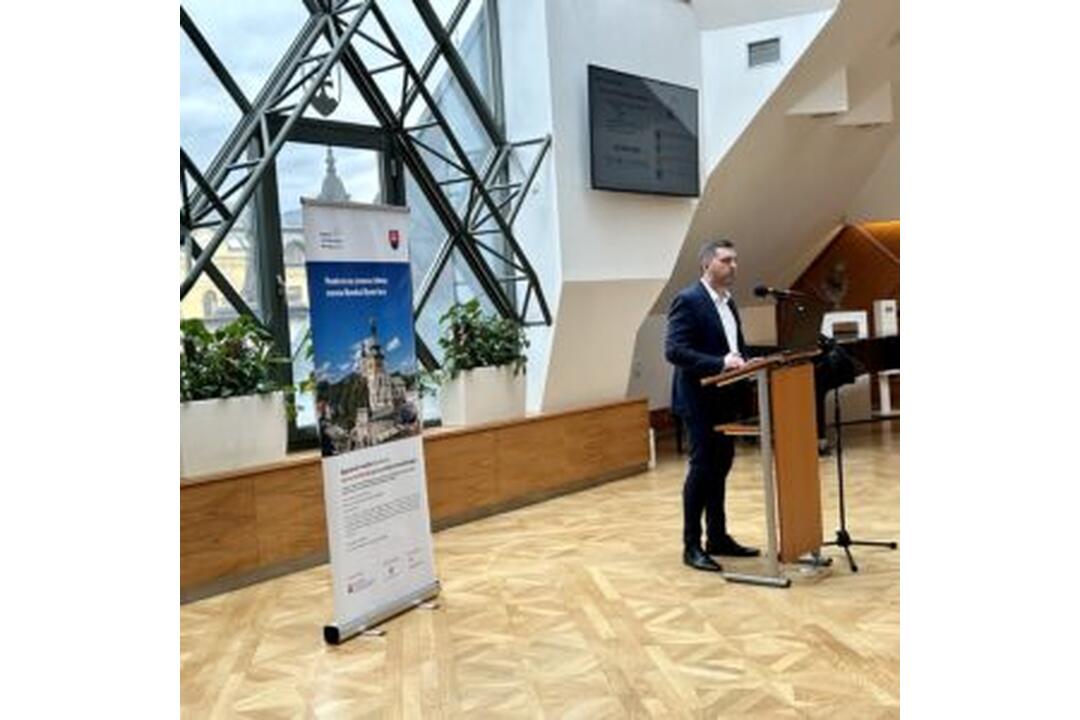 FOTO: Banská Bystrica bojuje proti klimatickým zmenám, foto 6